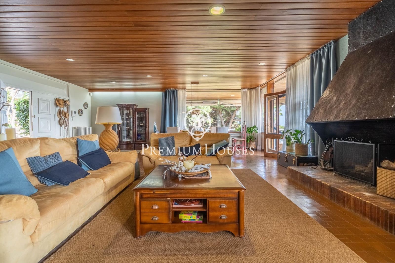 5 soveværelse Villa til salg i Sant Andreu de Llavaneres med swimmingpool garage - € 1.900.000 (Ref: 9205115)