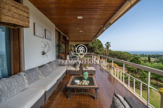 5 sypialnia Willa na sprzedaż w Sant Andreu de Llavaneres z basenem garażem - 1 900 000 € (Ref: 9205115)