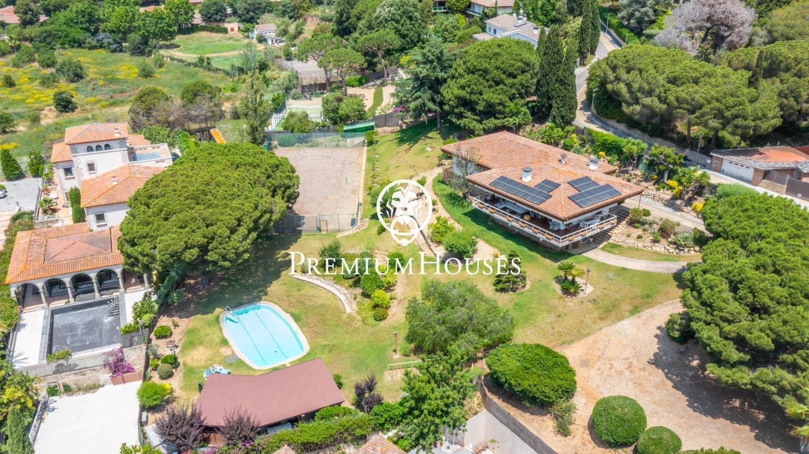 4 sypialnia Willa na sprzedaż w Sant Andreu de Llavaneres z basenem garażem - 2 600 000 € (Ref: 9205116)