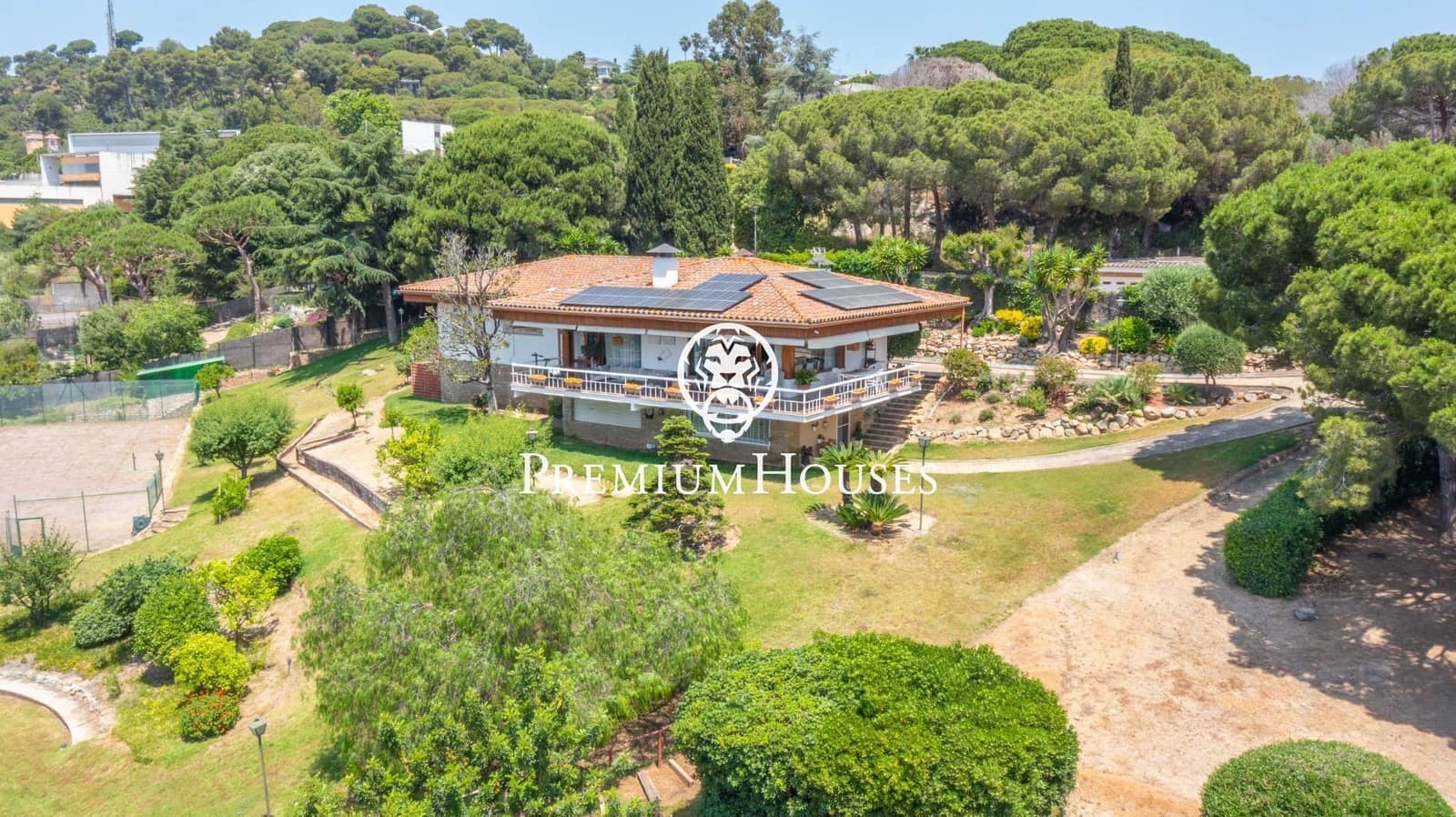 4 sypialnia Willa na sprzedaż w Sant Andreu de Llavaneres z basenem garażem - 2 600 000 € (Ref: 9205116)