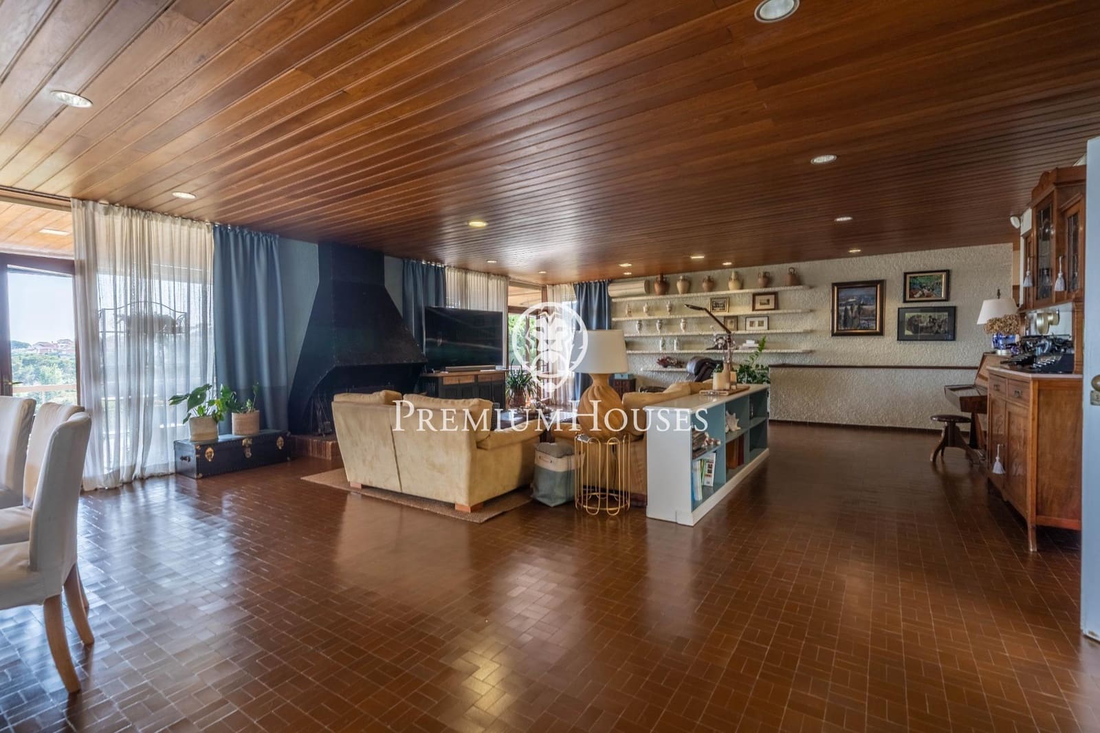 4 sypialnia Willa na sprzedaż w Sant Andreu de Llavaneres z basenem garażem - 2 600 000 € (Ref: 9205116)