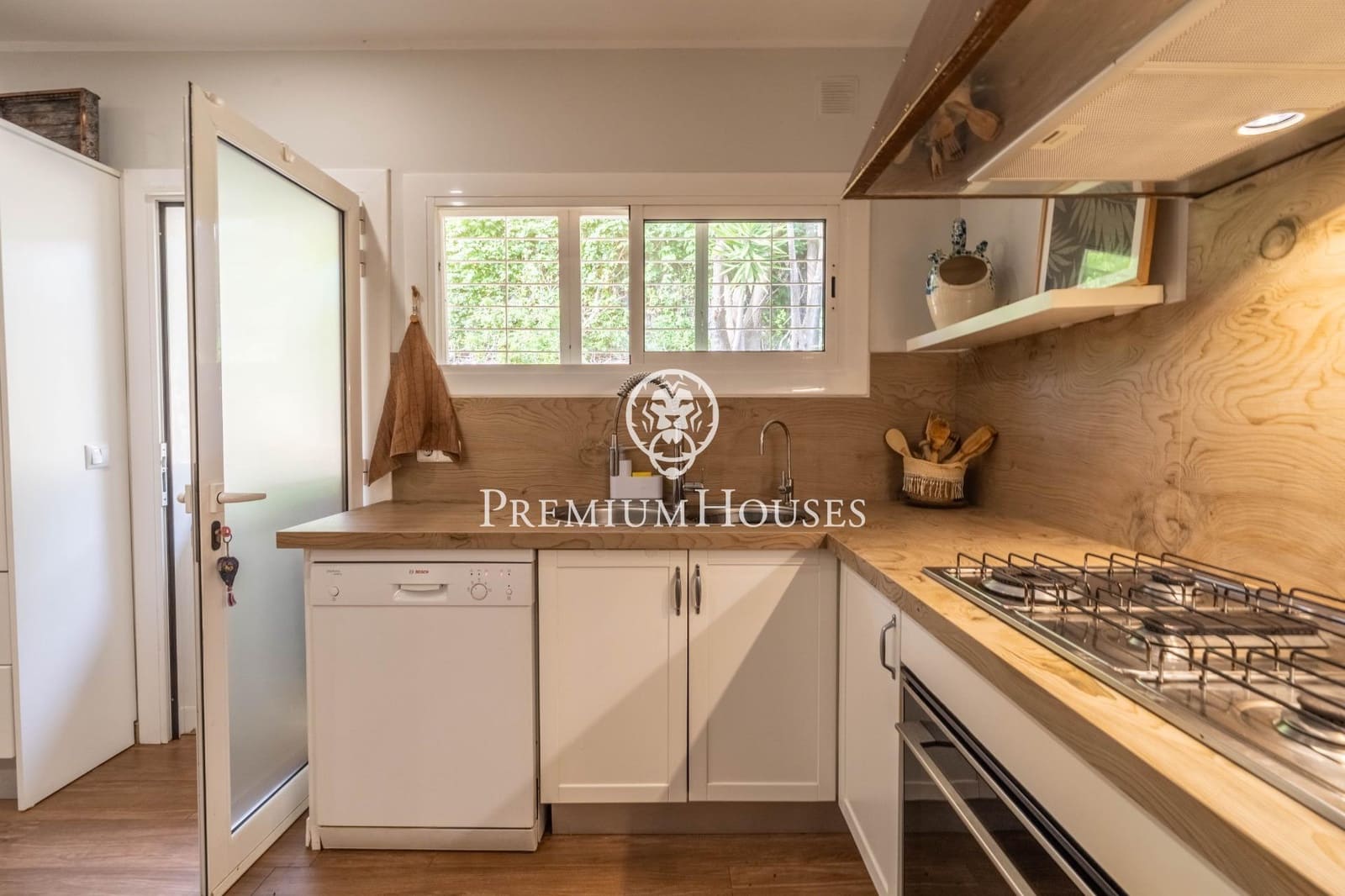 4 sypialnia Willa na sprzedaż w Sant Andreu de Llavaneres z basenem garażem - 2 600 000 € (Ref: 9205116)