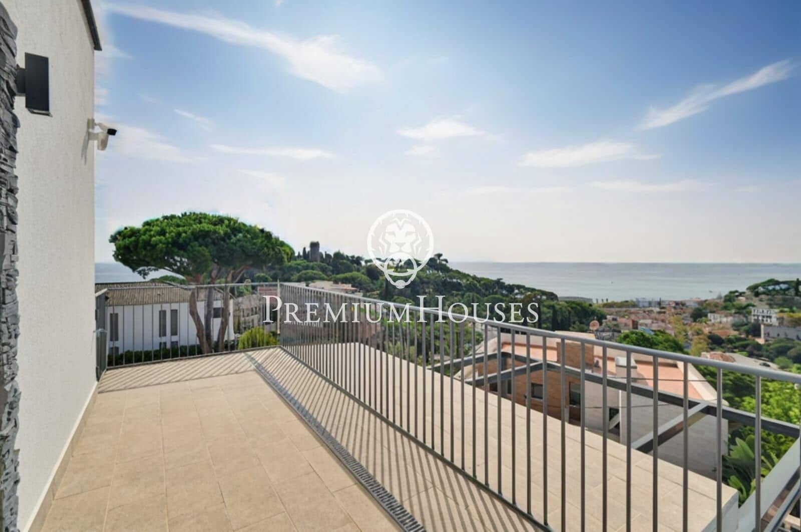 5 slaapkamer Villa te koop in Caldes d'Estrac met garage - € 1.190.000 (Ref: 9205119)