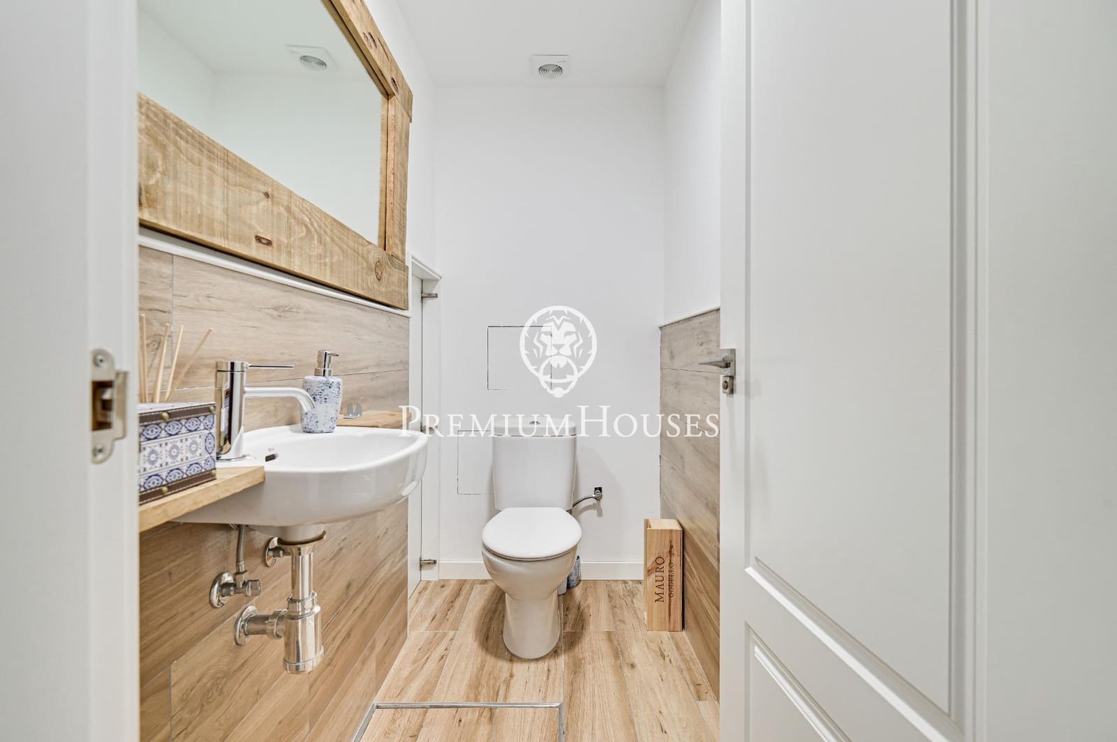 5 slaapkamer Villa te koop in Caldes d'Estrac met garage - € 1.190.000 (Ref: 9205119)