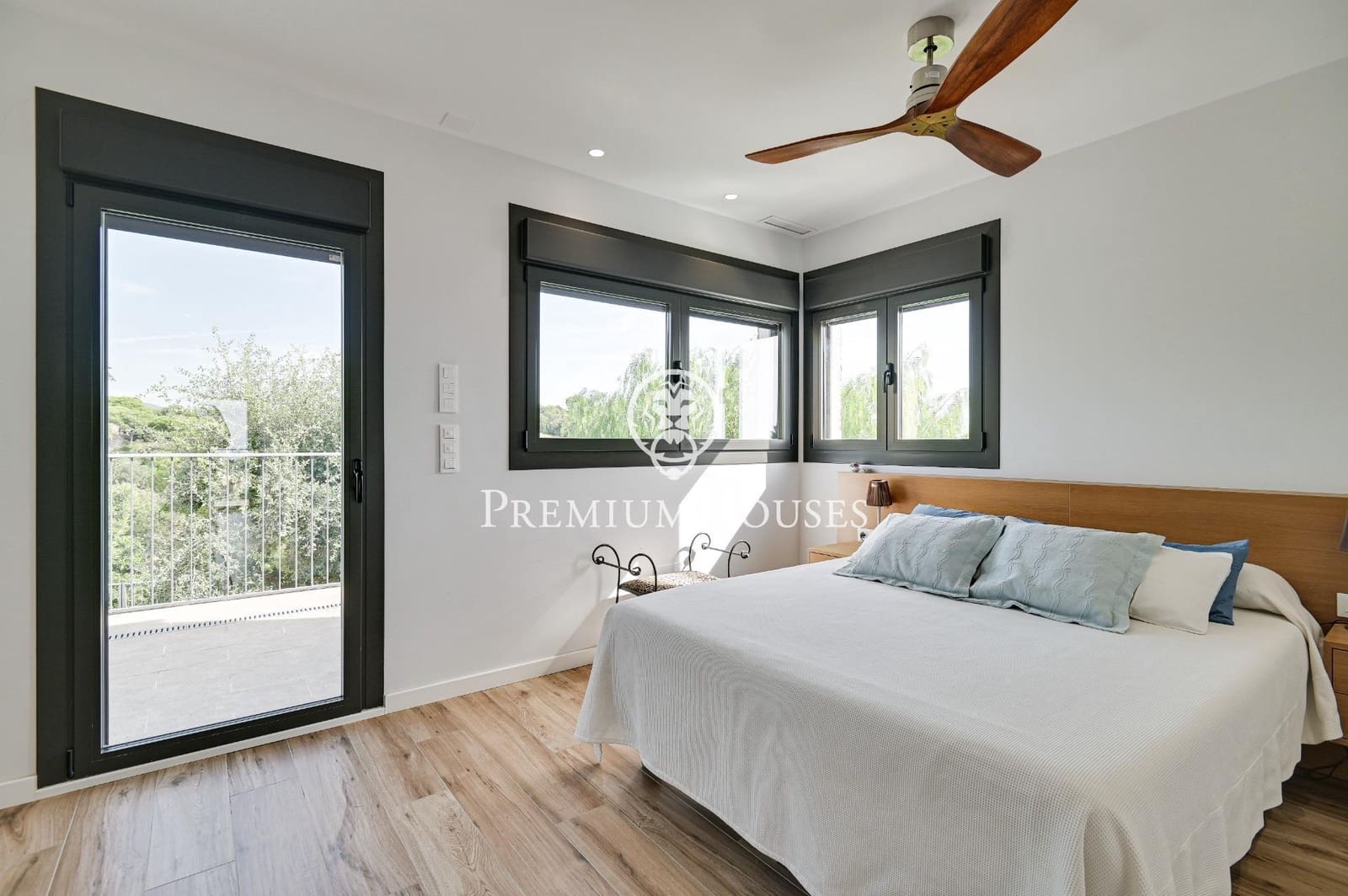 5 slaapkamer Villa te koop in Caldes d'Estrac met garage - € 1.190.000 (Ref: 9205119)