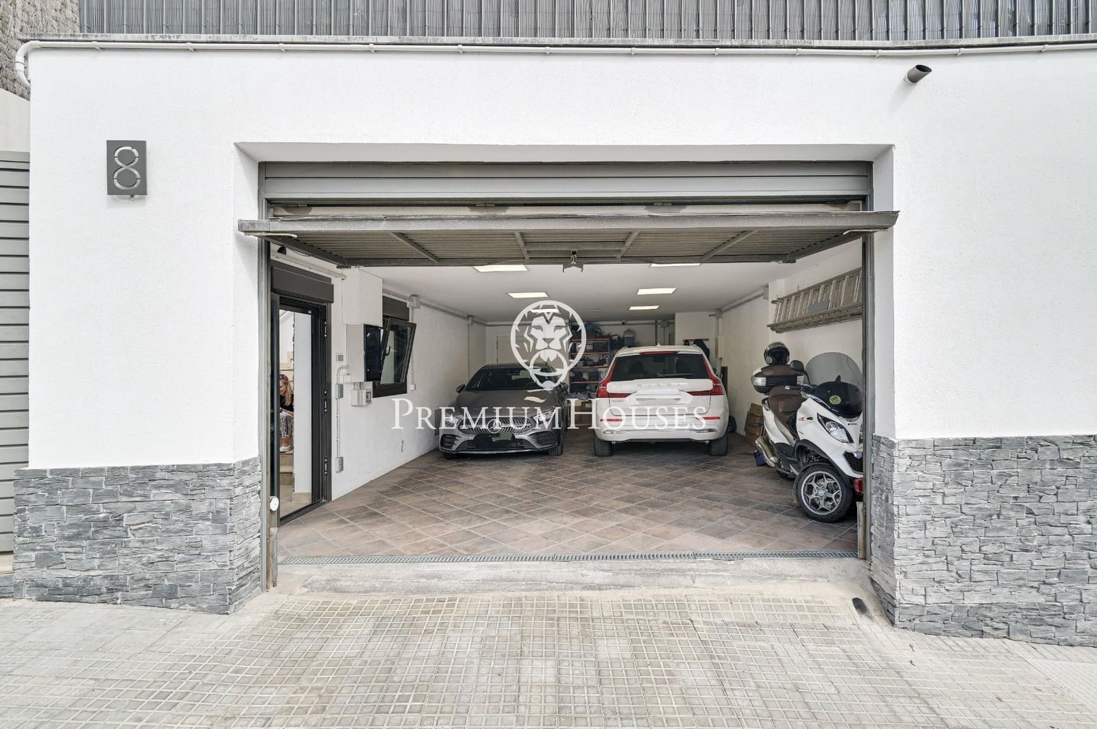 5 slaapkamer Villa te koop in Caldes d'Estrac met garage - € 1.190.000 (Ref: 9205119)