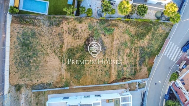 Tomt till salu i Canet de Mar - 399 000 € (Ref: 9205121)