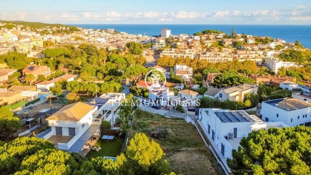Tomt till salu i Canet de Mar - 399 000 € (Ref: 9205121)