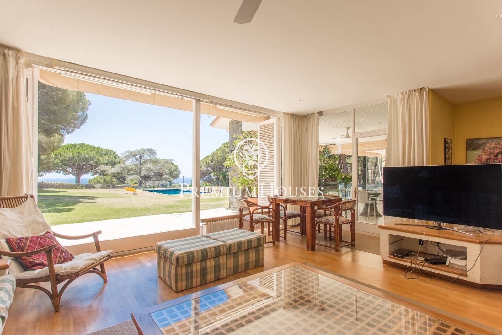 8 soverom Villa til salgs i Sant Andreu de Llavaneres med svømmebasseng garasje - € 2 950 000 (Ref: 9205127)