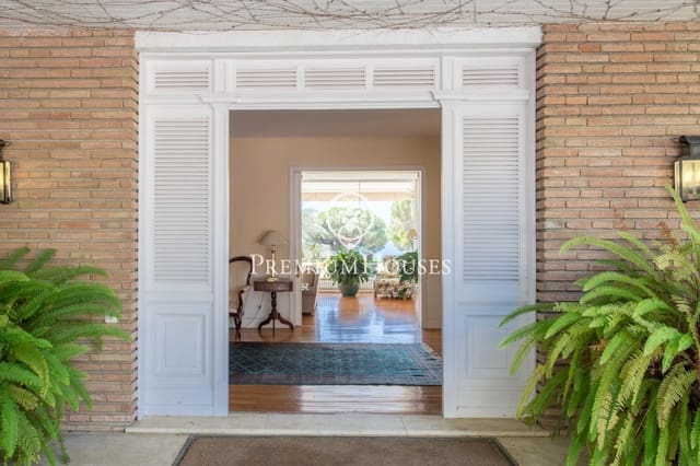 8 chambre Villa/Maison à vendre à Sant Andreu de Llavaneres avec piscine garage - 2 950 000 € (Ref: 9205127)