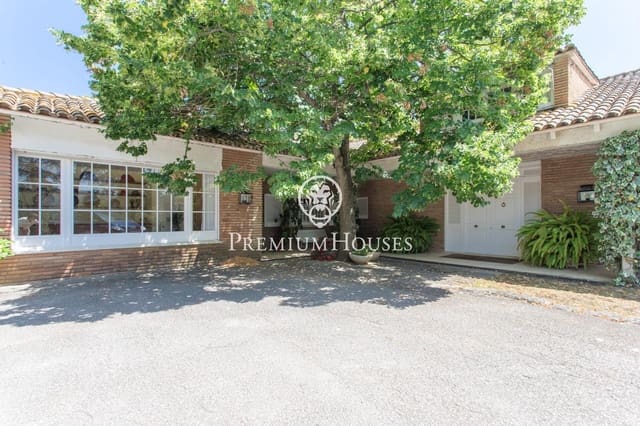 8 chambre Villa/Maison à vendre à Sant Andreu de Llavaneres avec piscine garage - 2 950 000 € (Ref: 9205127)