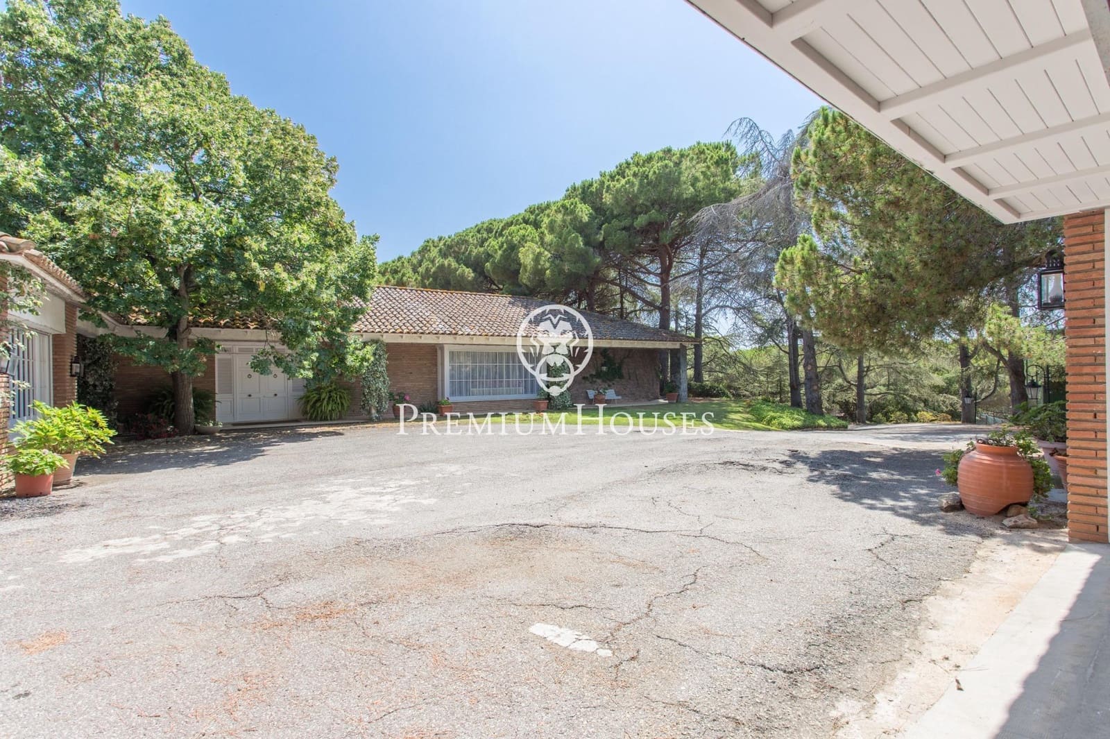 8 soverom Villa til salgs i Sant Andreu de Llavaneres med svømmebasseng garasje - € 2 950 000 (Ref: 9205127)