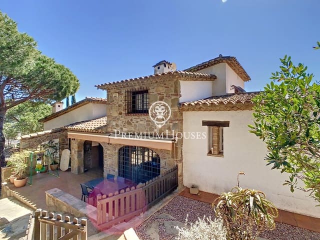 7 sovrum Villa till salu i Argentona med pool garage - 950 000 € (Ref: 9205128)