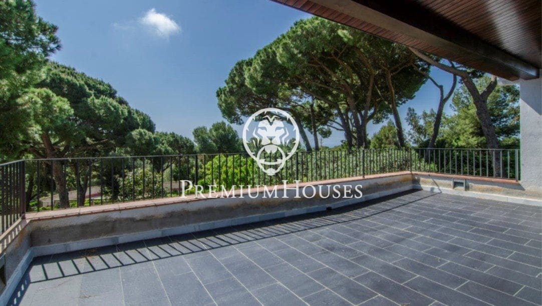 9 chambre Villa/Maison à vendre à Sant Andreu de Llavaneres avec piscine garage - 1 950 000 € (Ref: 9205129)