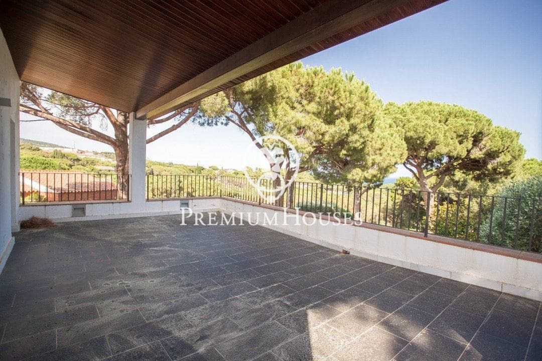 9 chambre Villa/Maison à vendre à Sant Andreu de Llavaneres avec piscine garage - 1 950 000 € (Ref: 9205129)