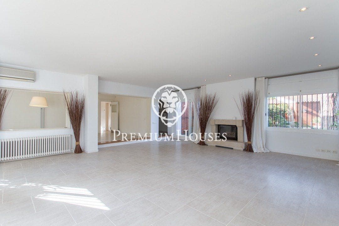 9 chambre Villa/Maison à vendre à Sant Andreu de Llavaneres avec piscine garage - 1 950 000 € (Ref: 9205129)