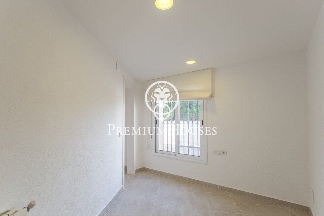 9 chambre Villa/Maison à vendre à Sant Andreu de Llavaneres avec piscine garage - 1 950 000 € (Ref: 9205129)