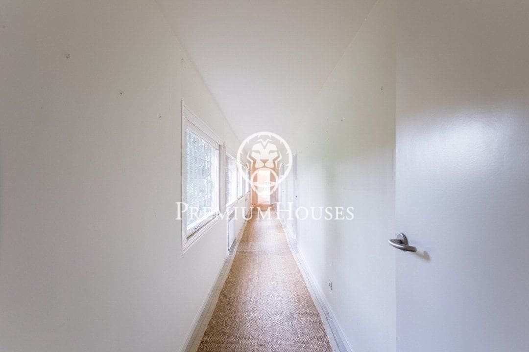 9 chambre Villa/Maison à vendre à Sant Andreu de Llavaneres avec piscine garage - 1 950 000 € (Ref: 9205129)