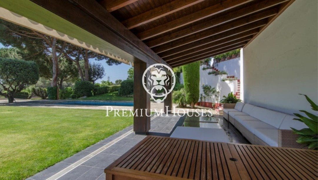 9 chambre Villa/Maison à vendre à Sant Andreu de Llavaneres avec piscine garage - 1 950 000 € (Ref: 9205129)