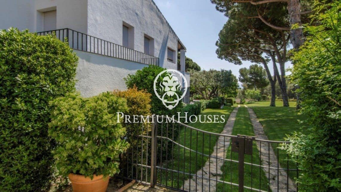 9 chambre Villa/Maison à vendre à Sant Andreu de Llavaneres avec piscine garage - 1 950 000 € (Ref: 9205129)