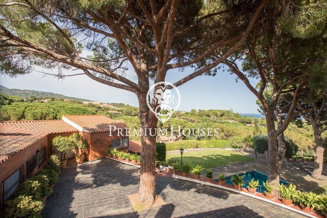 9 chambre Villa/Maison à vendre à Sant Andreu de Llavaneres avec piscine garage - 1 950 000 € (Ref: 9205129)