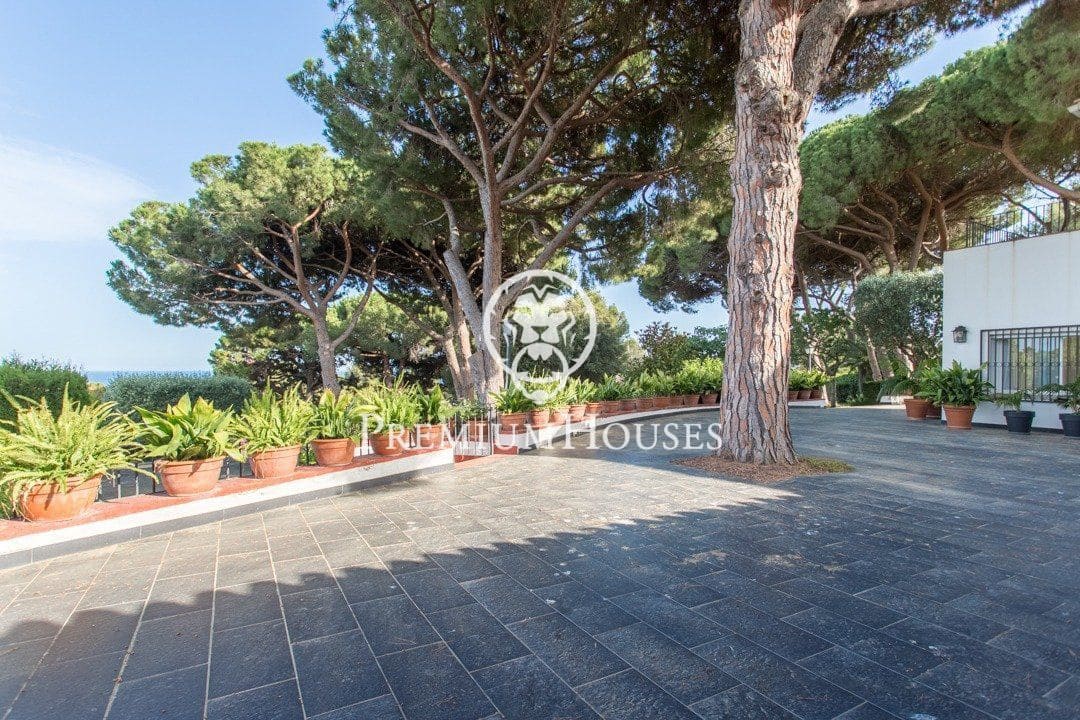 9 chambre Villa/Maison à vendre à Sant Andreu de Llavaneres avec piscine garage - 1 950 000 € (Ref: 9205129)