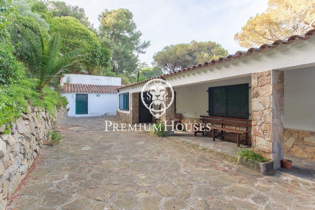 9 chambre Villa/Maison à vendre à Sant Andreu de Llavaneres avec piscine garage - 1 950 000 € (Ref: 9205129)