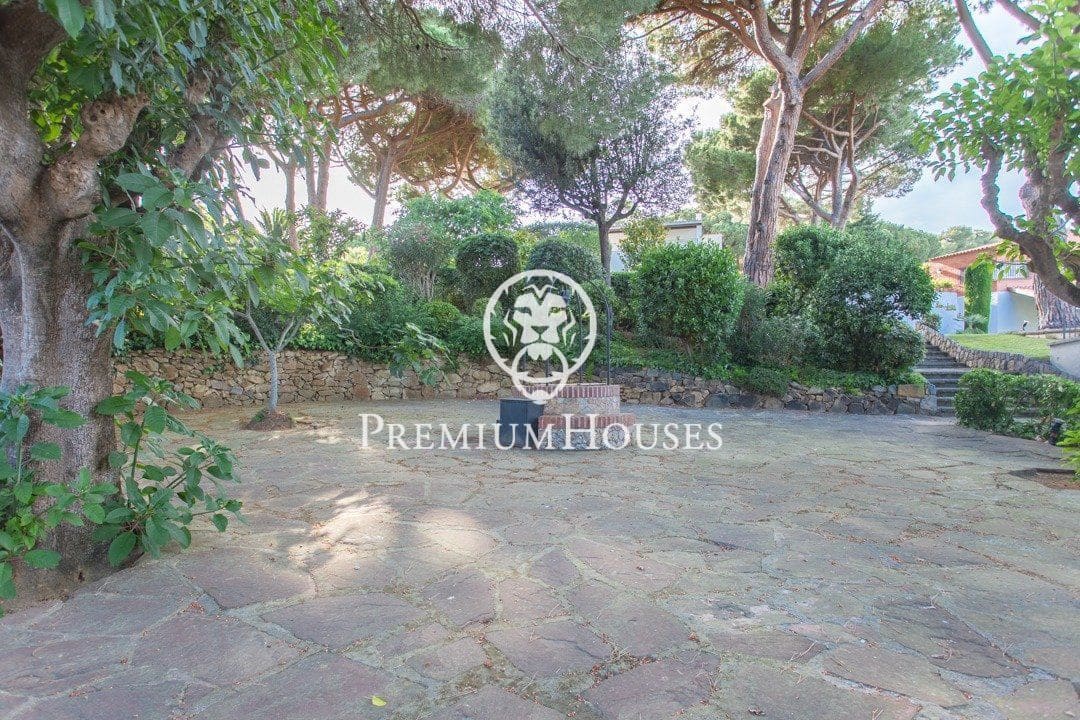 9 chambre Villa/Maison à vendre à Sant Andreu de Llavaneres avec piscine garage - 1 950 000 € (Ref: 9205129)