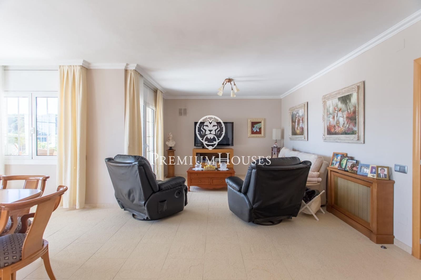 10 soverom Villa til salgs i Alella med svømmebasseng - € 1 695 000 (Ref: 9205130)