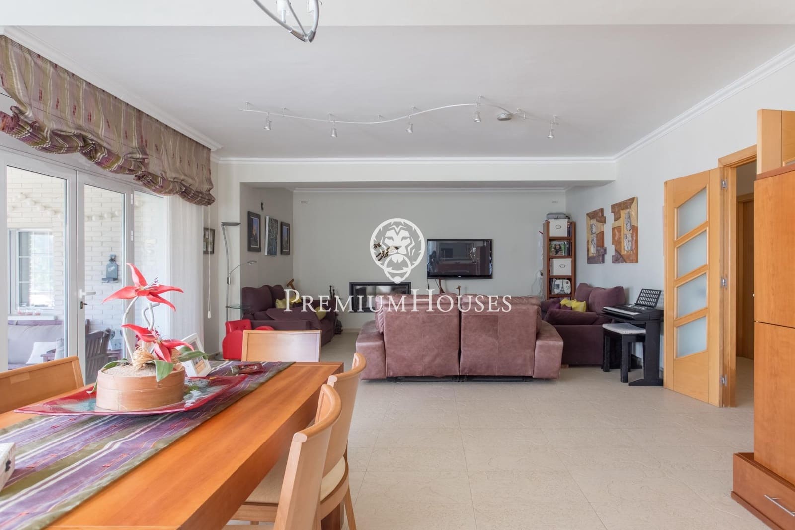 10 soverom Villa til salgs i Alella med svømmebasseng - € 1 695 000 (Ref: 9205130)