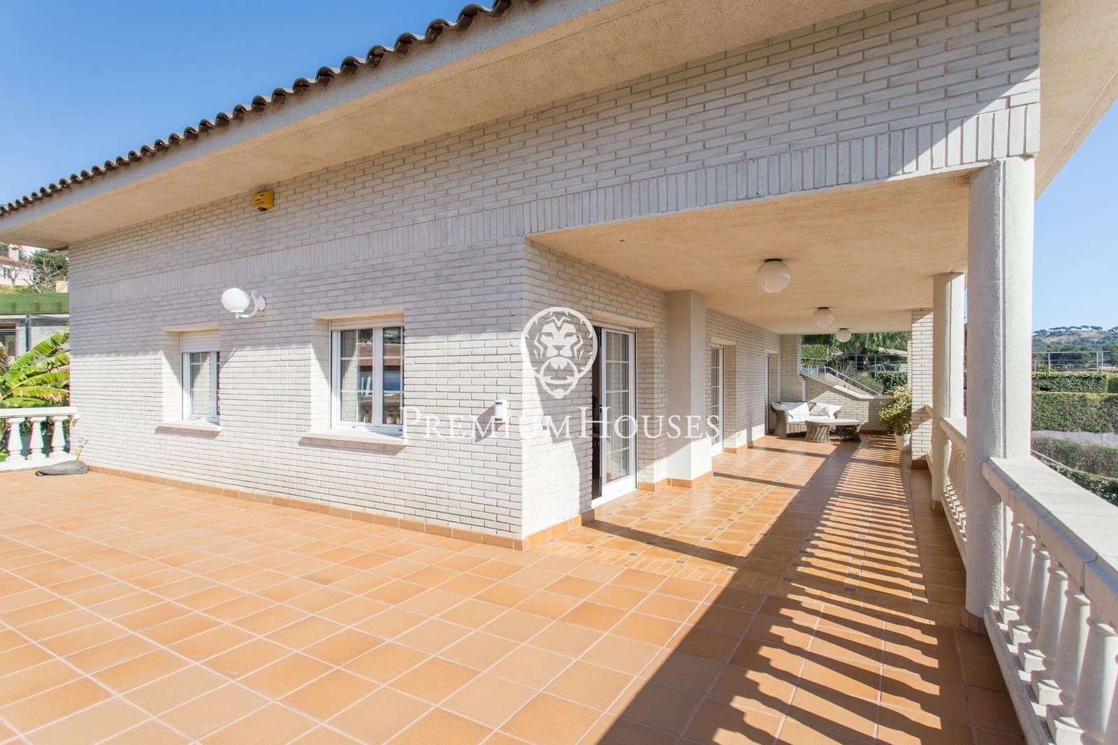10 soverom Villa til salgs i Alella med svømmebasseng - € 1 695 000 (Ref: 9205130)