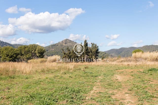 Building Plot for sale in Pineda de Mar - € 330,000 (Ref: 9205131)