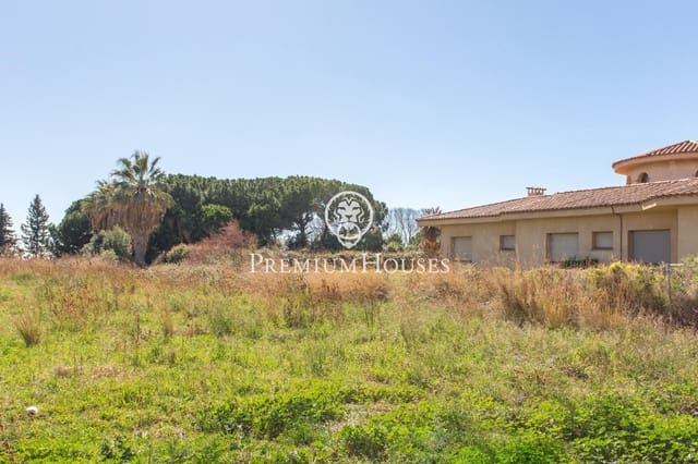 Building Plot for sale in Pineda de Mar - € 330,000 (Ref: 9205131)