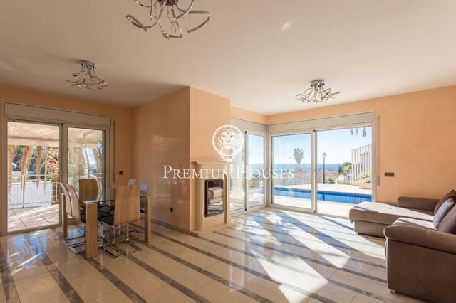 3 soveværelse Villa til salg i Lloret de Mar med swimmingpool garage - € 1.500.000 (Ref: 9205132)