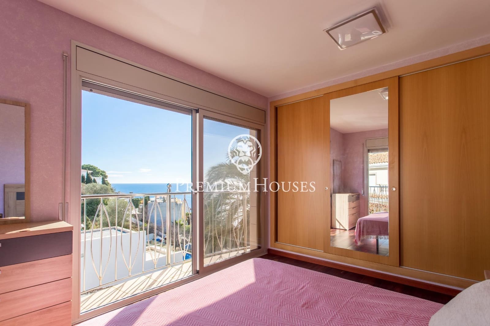 3 soveværelse Villa til salg i Lloret de Mar med swimmingpool garage - € 1.500.000 (Ref: 9205132)
