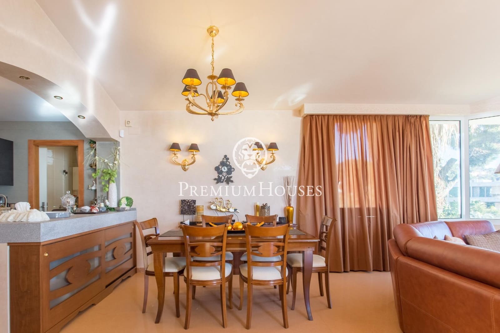 5 bedroom Villa for sale in Lloret de Mar with pool garage - € 2,300,000 (Ref: 9205133)