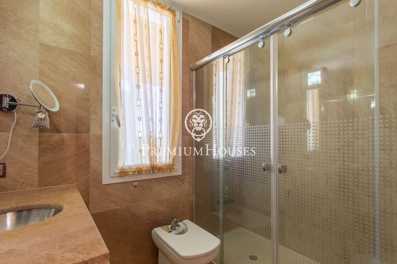 5 bedroom Villa for sale in Lloret de Mar with pool garage - € 2,300,000 (Ref: 9205133)