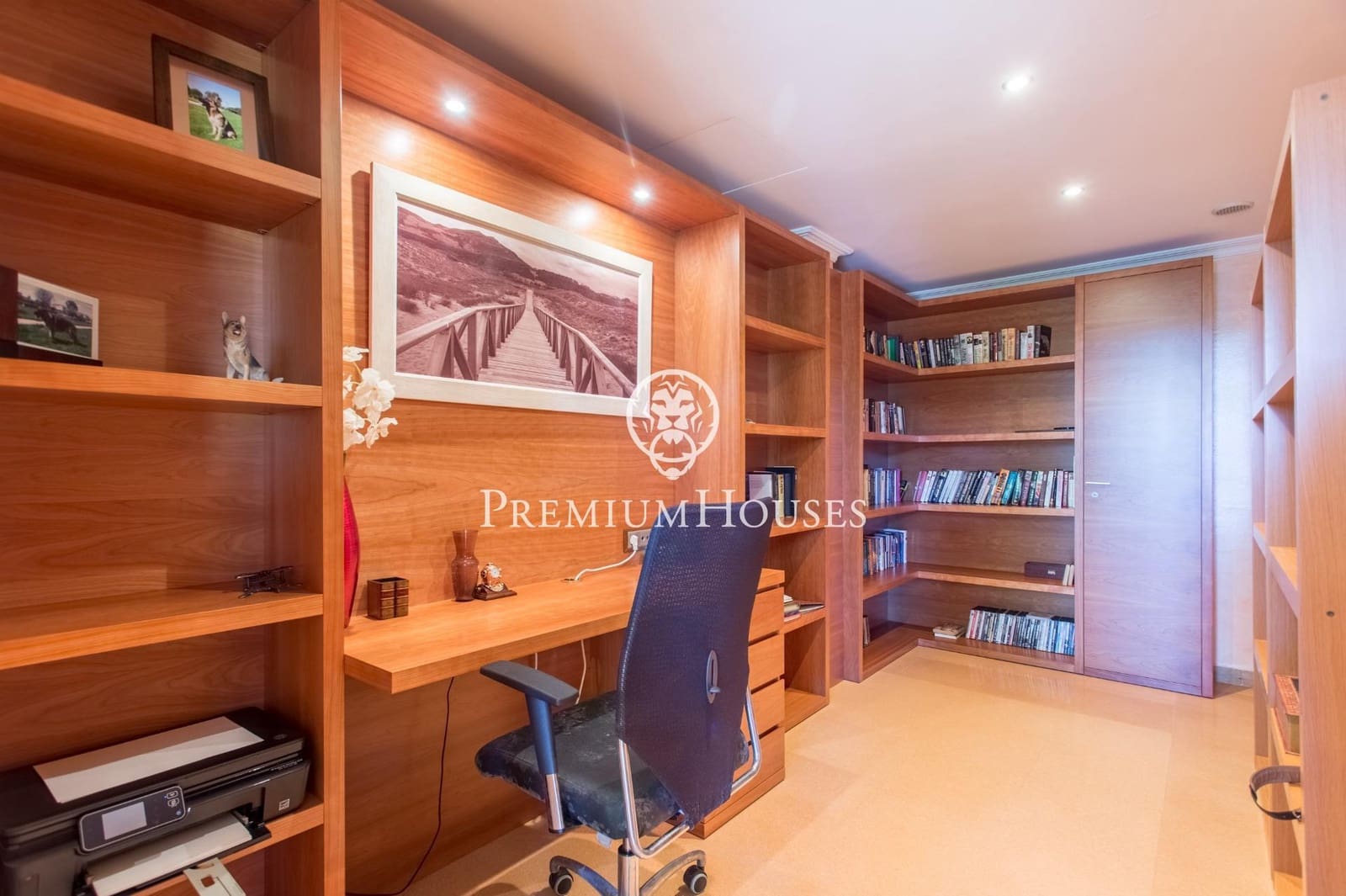 5 bedroom Villa for sale in Lloret de Mar with pool garage - € 2,300,000 (Ref: 9205133)