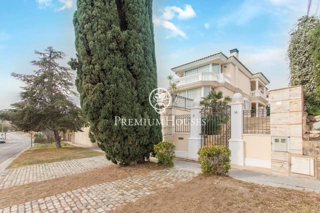 7 soveværelse Villa til salg i Vilassar de Dalt med swimmingpool garage - € 1.750.000 (Ref: 9205134)