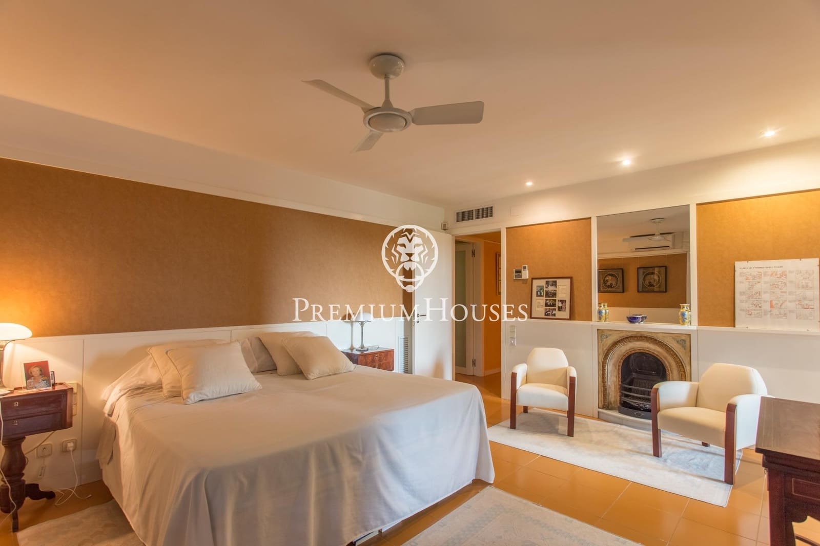 7 makuuhuone Huvila myytävänä paikassa Sant Vicenc de Montalt mukana uima-altaan 
autotalli - 2 700 000 € (Ref: 9205136)