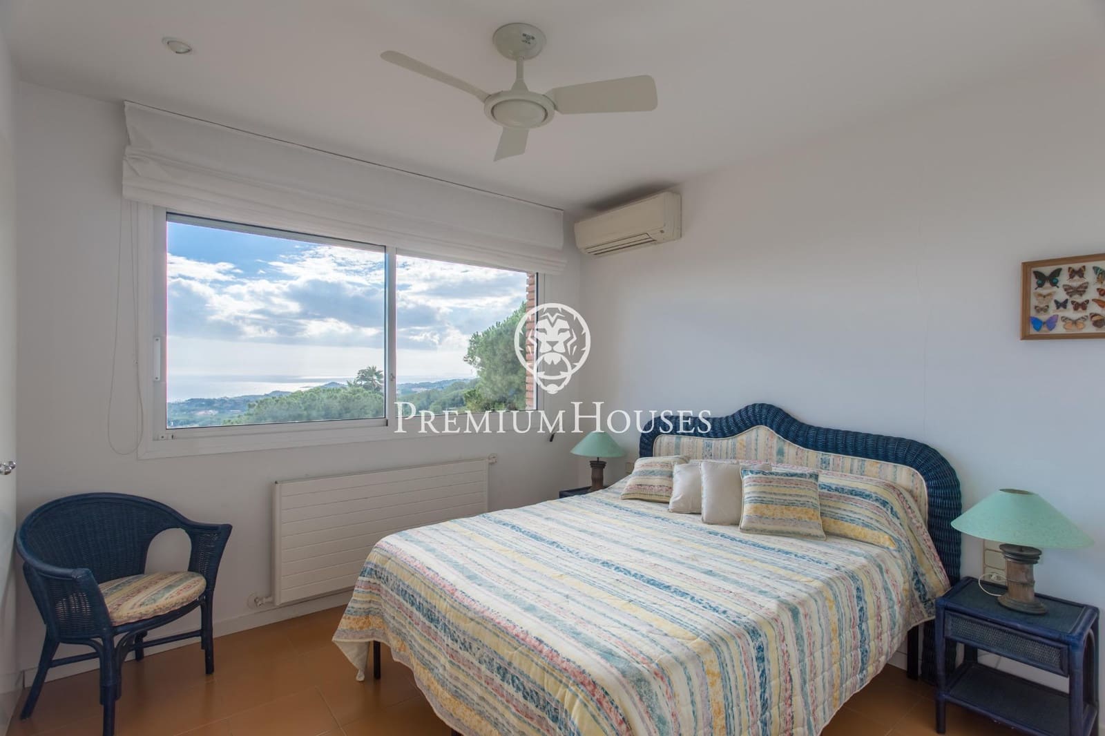 7 makuuhuone Huvila myytävänä paikassa Sant Vicenc de Montalt mukana uima-altaan 
autotalli - 2 700 000 € (Ref: 9205136)