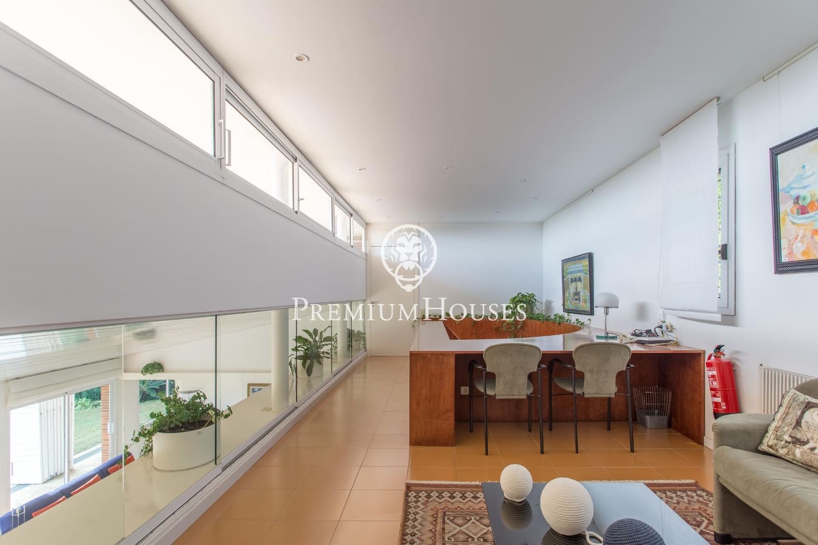 7 bedroom Villa for sale in Sant Vicenc de Montalt with pool garage - € 2,700,000 (Ref: 9205136)