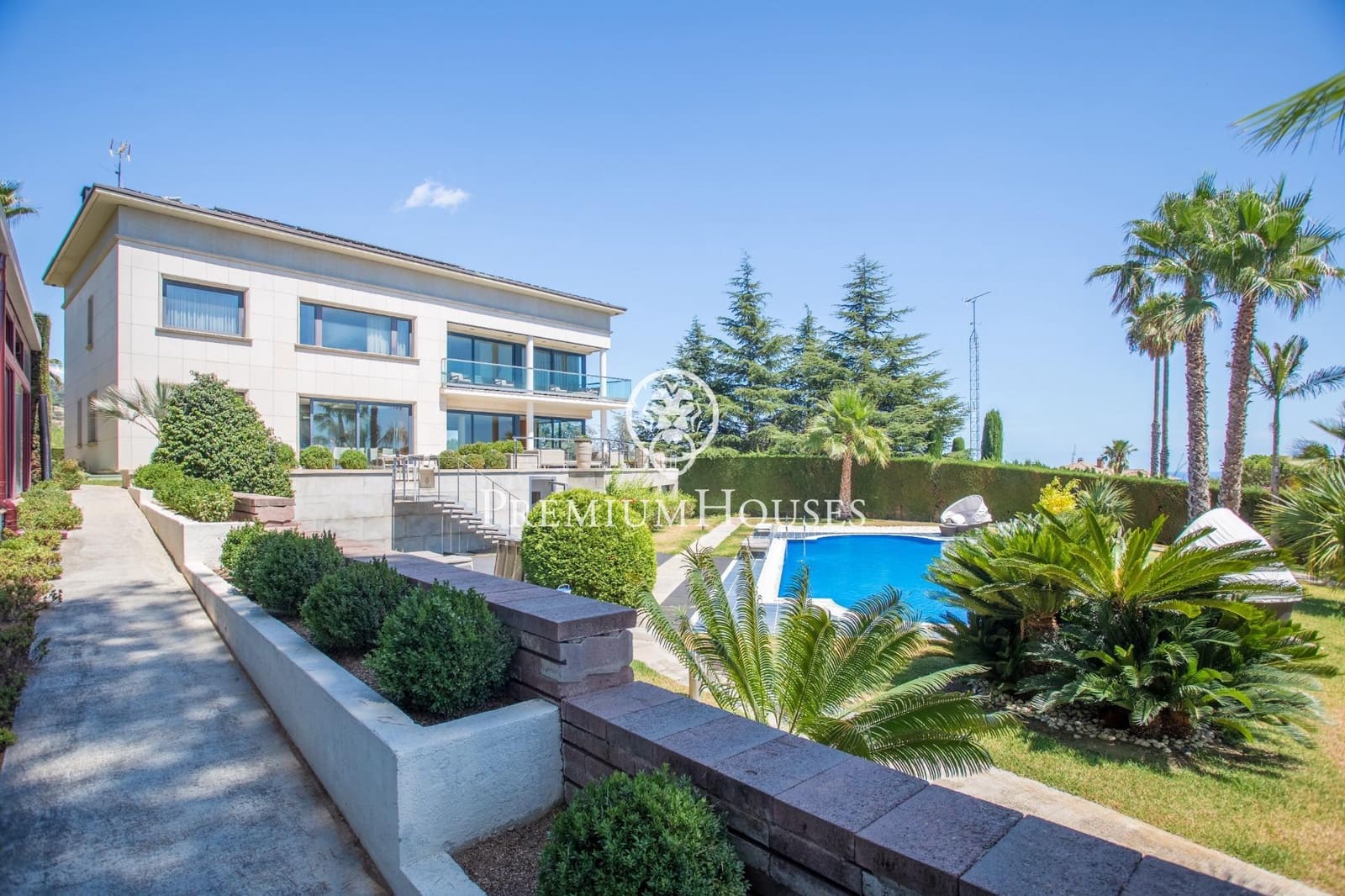 7 chambre Villa/Maison à vendre à Sant Andreu de Llavaneres avec piscine garage - 3 500 000 € (Ref: 9205138)
