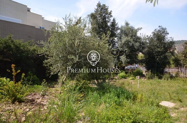 Tomt till salu i El Masnou - 440 000 € (Ref: 9205139)