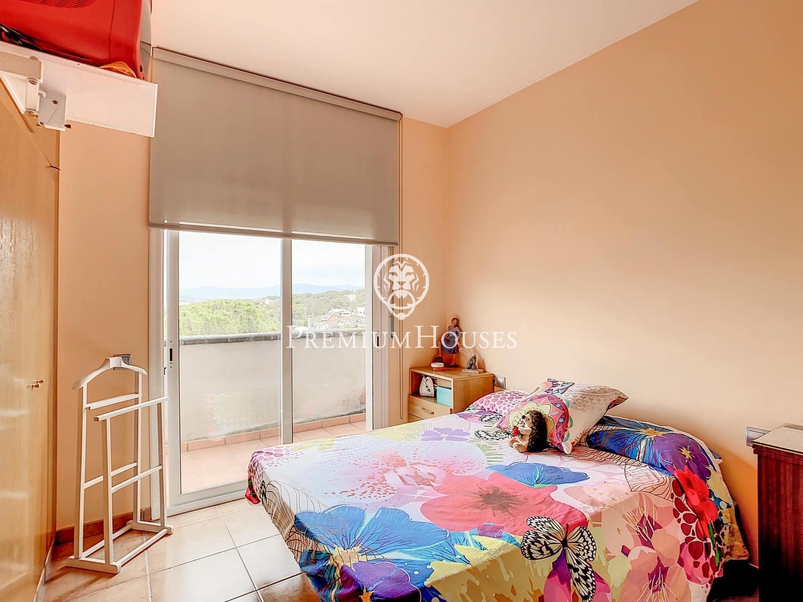 5 slaapkamer Villa te koop in Sant Fost de Campsentelles met garage - € 580.000 (Ref: 9205142)