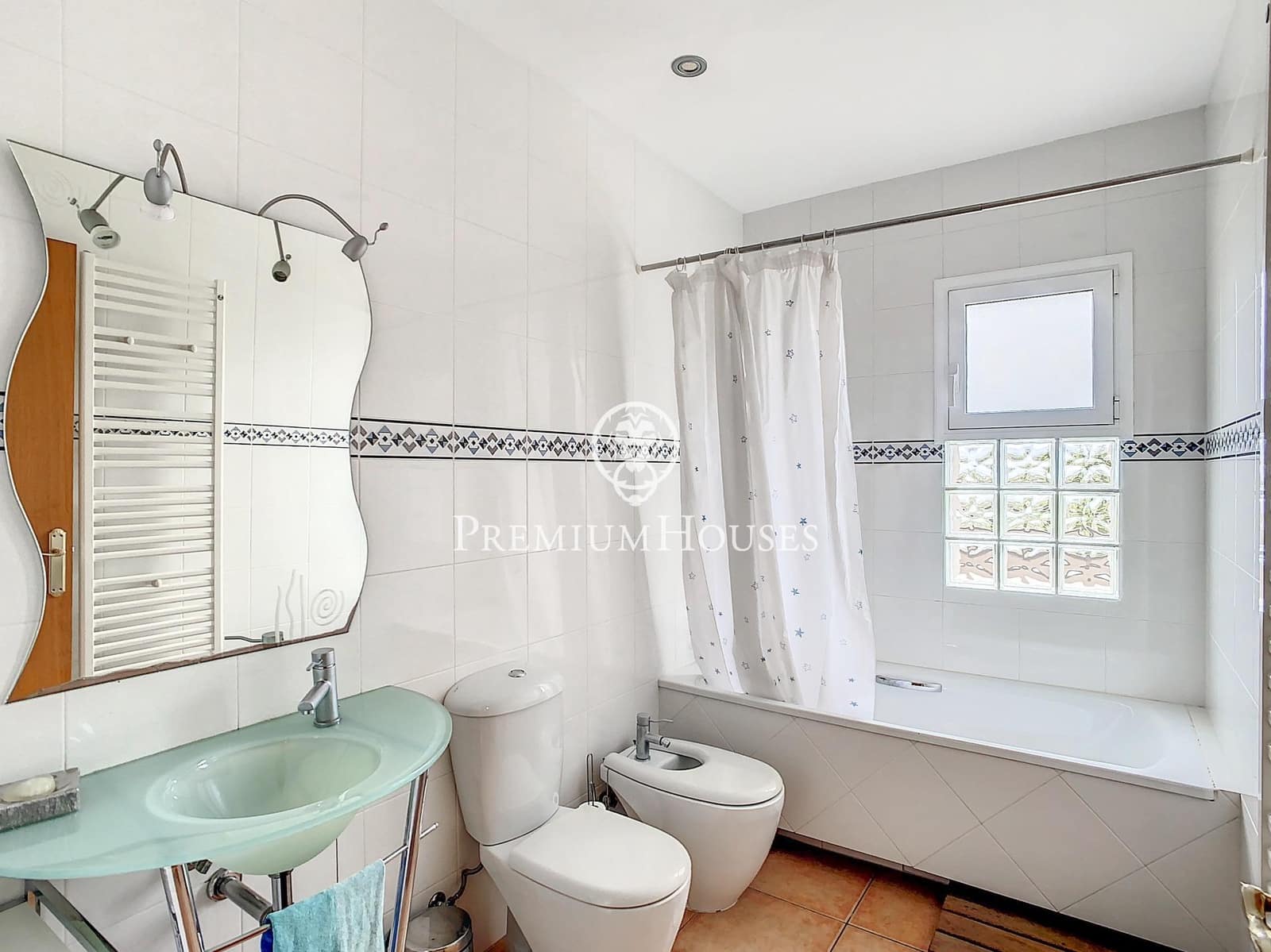 5 quarto Moradia para venda em Sant Fost de Campsentelles com garagem - 580 000 € (Ref: 9205142)