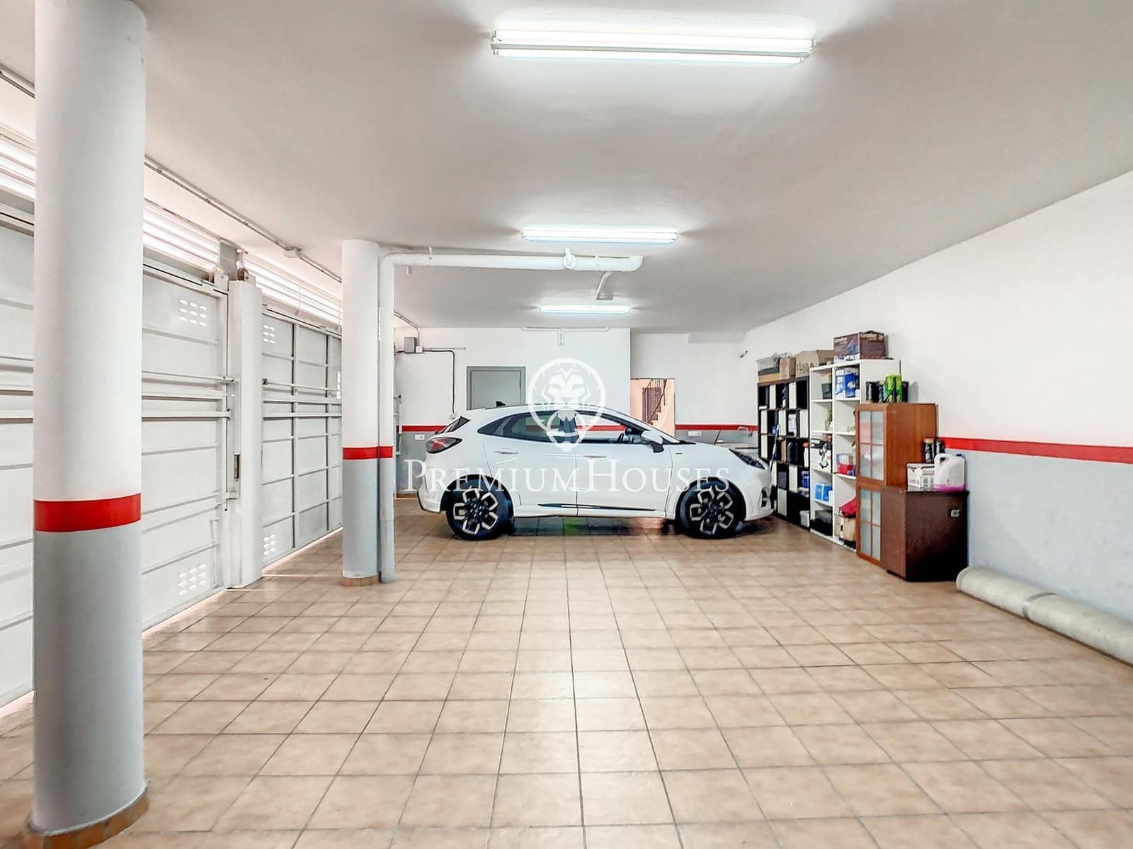 5 quarto Moradia para venda em Sant Fost de Campsentelles com garagem - 580 000 € (Ref: 9205142)