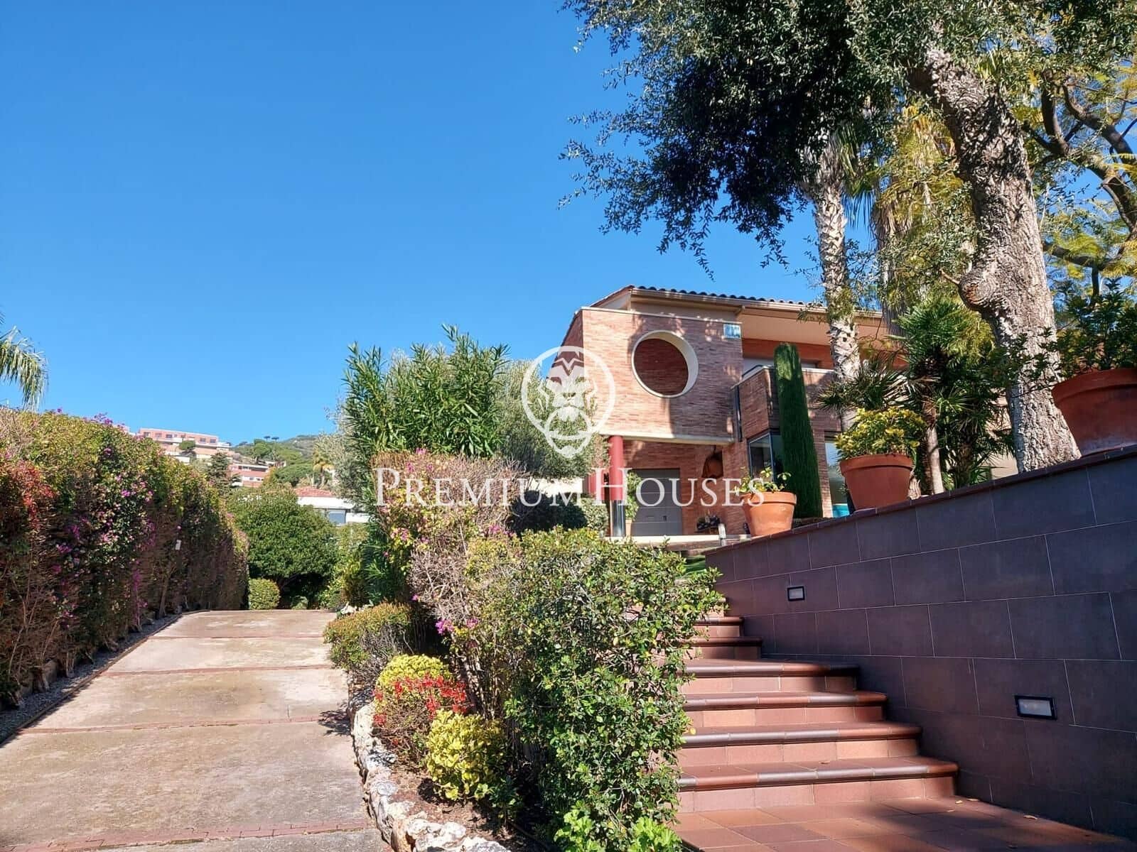 7 soverom Villa til salgs i Teia med svømmebasseng - € 2 450 000 (Ref: 9205150)