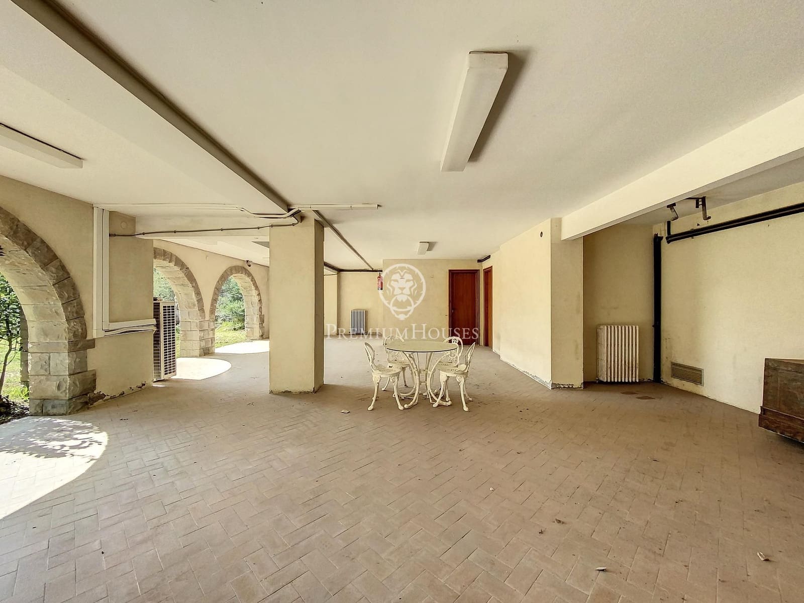 7 bedroom Finca/Country House for sale in L'Ametlla del Valles with pool garage - € 1,200,000 (Ref: 9205151)