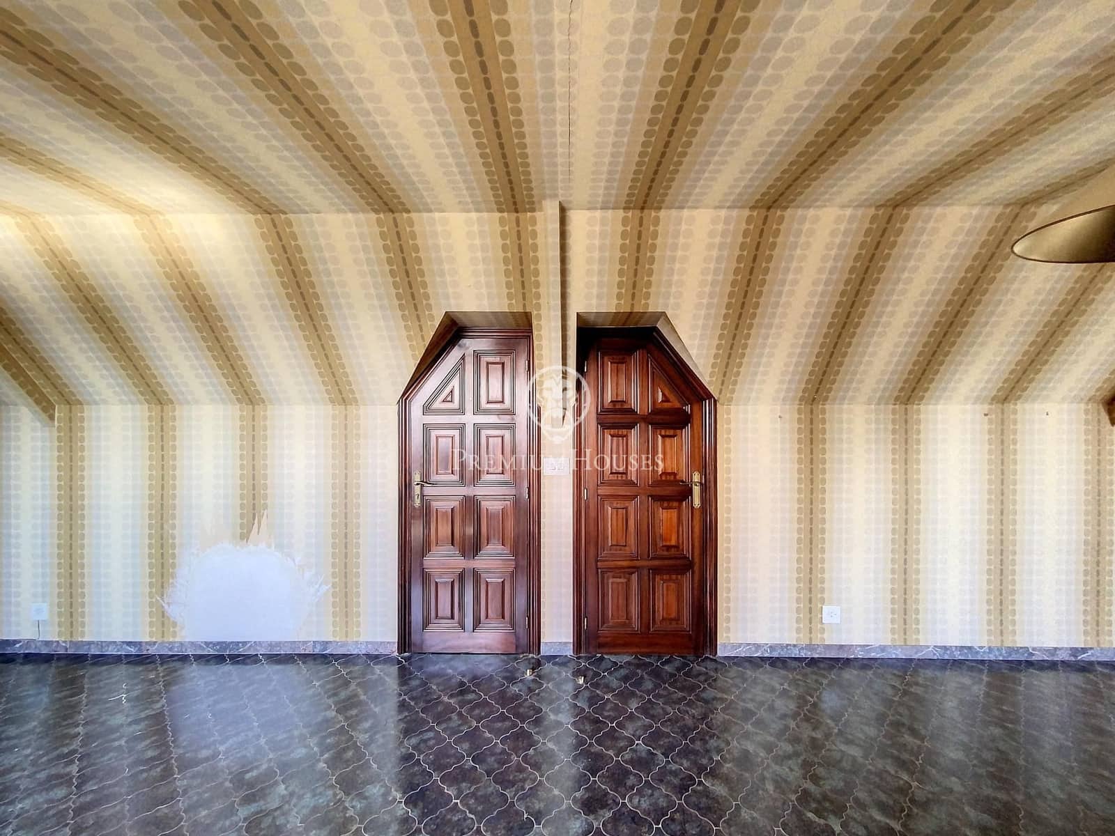 7 bedroom Finca/Country House for sale in L'Ametlla del Valles with pool garage - € 1,200,000 (Ref: 9205151)